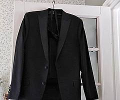 Suit