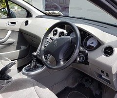 Peugeot 308 - Image 4/6