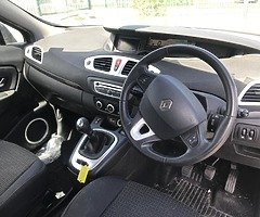 2010 Renault Grand - Image 8/8