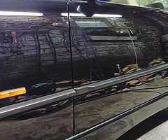 Polishing car and car valeting - Image 8/10