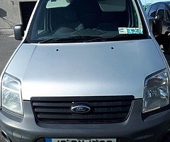 FORD TRANSIT CONNECT T200