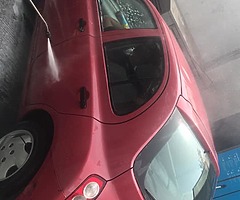 Nissian micra 2003