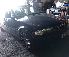 BMW 318i 1.9 petrol Mtec alloys - Image 4/8