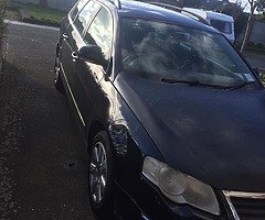 Volkswagen Passat 2.0TDI - Image 8/10