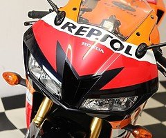 2017 Honda Repsol 600RR - Image 6/10