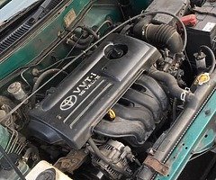 Toyota Corolla 00 1.4