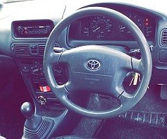 Toyota Corolla 00 1.4 - Image 4/4