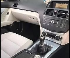 2010 Mercedes-Benz C-Class - Image 8/10