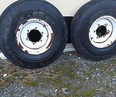 1000 x 16 front wheels