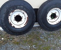 1000 x 16 front wheels