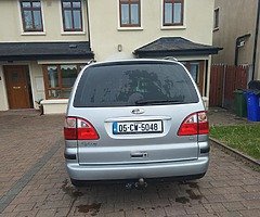 Ford Galaxy - Image 5/10