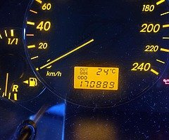 Toyota avensis - Image 7/10