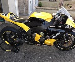 2012 kawasaki ZX10R - Image 3/3