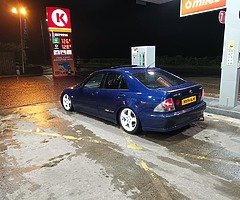 2001 lexus is200 sport - Image 3/9