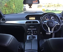 ⚪️⚫️Mercedes-Benz C Class⚫️⚪️ - Image 3/5