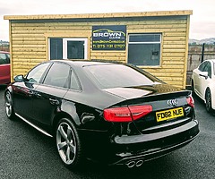 2012 Audi A4 2.0 TDI S line Black Edition ****Finance Available £58 PER WEEK**** . - Image 5/10