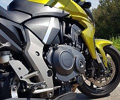 CB1000R