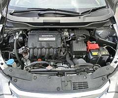 Honda Insight
2014 - Image 3/10