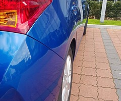 Toyota Auris 2013 - Image 5/8