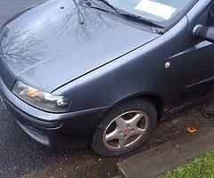 01 fiat punto..