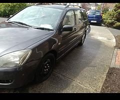 MITSUBISHI lancer estate