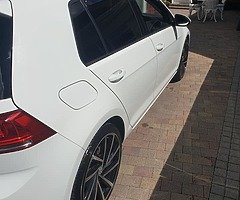 Volkswagen golf 1.6 TDI MATCH edition DSG automatic - Image 5/10