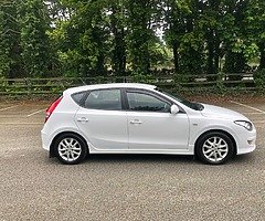 2011 HYUNDAI i30 1.6L (DIESEL) NEW NCT TODAY+LOW KMS+1OWNER) IMMACULATE CONDITION 