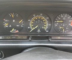 Mercedes 190petrol 2.0Automatic - Image 10/10