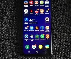 Samsung s9 in mint condition