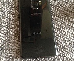 Samsung s9 in mint condition