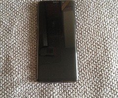 Samsung s9 in mint condition
