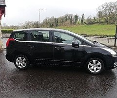 7 Seaters @ Oakfield Car Sales - Image 5/7