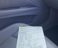 E200 - Image 6/6