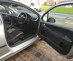 Peugeot 207 1.4hdi - Image 7/8