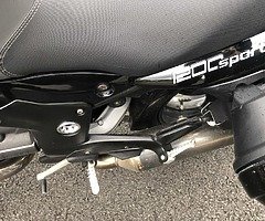 2009 moto guzzi v12 sport touring - Image 9/10