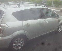 Corolla verso - Image 5/5