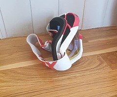 Fox V3 medium helmet - Image 3/6