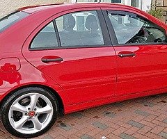 2005 Mercedes-Benz C-Class