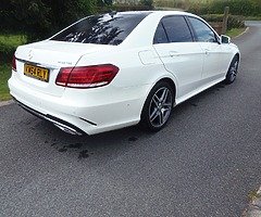 Mercedez-Benz - Image 7/10