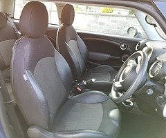 Mini Cooper with Chilli Pack - Image 5/10