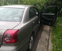 Car - Image 4/10