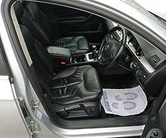 2009 Volkswagen Atlas - Image 9/10