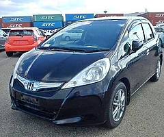 Honda fit hybrid Black
