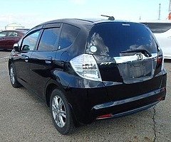 Honda fit hybrid Black