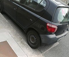 Toyota yaris - Image 4/7
