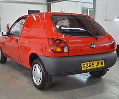 Ford Fiesta Van - Image 3/10