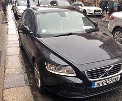 2010 Volvo s40