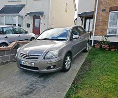 Toyota avensis 1.6 manual