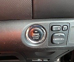 Toyota vitz 2008 Automatic - Image 5/5