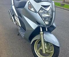 Honda Silverwing 600cv